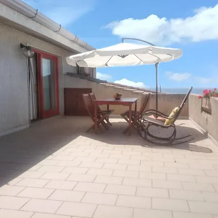 Modern In With Sea View * קאסטלסארדו