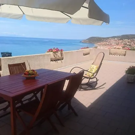 Modern In With Sea View Daire