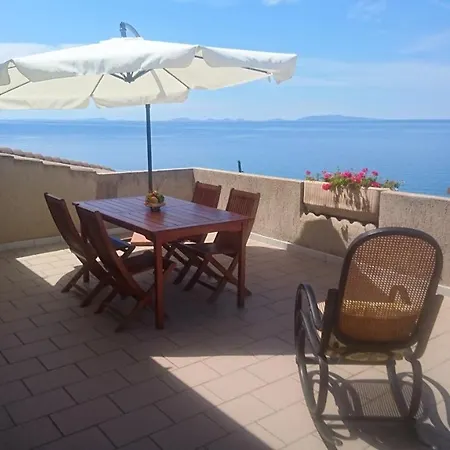 Modern In With Sea View *
